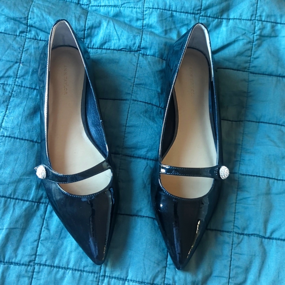 Ann Taylor Mary Jane Flats